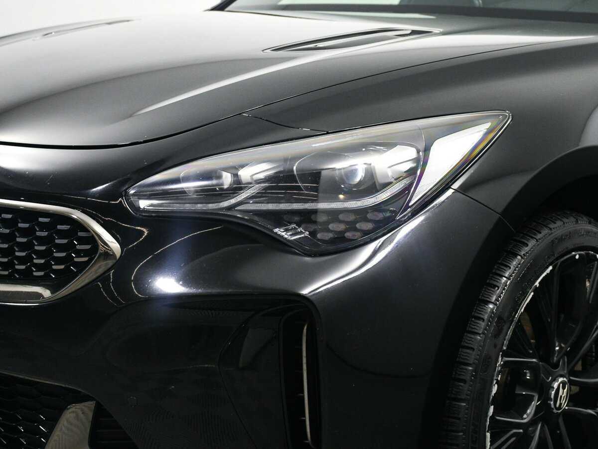 Купить Kia Stinger с пробегом. Фото: #15