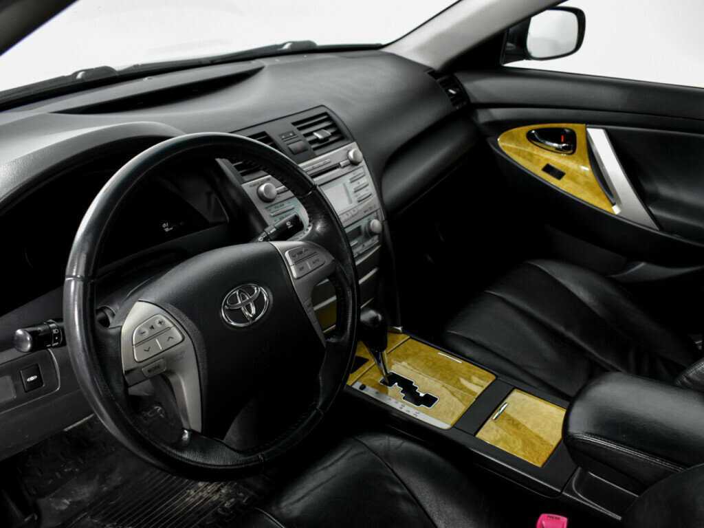 Купить Toyota Camry с пробегом. Фото: #12