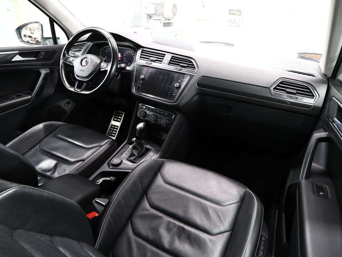 Купить Volkswagen Tiguan с пробегом. Фото: #14