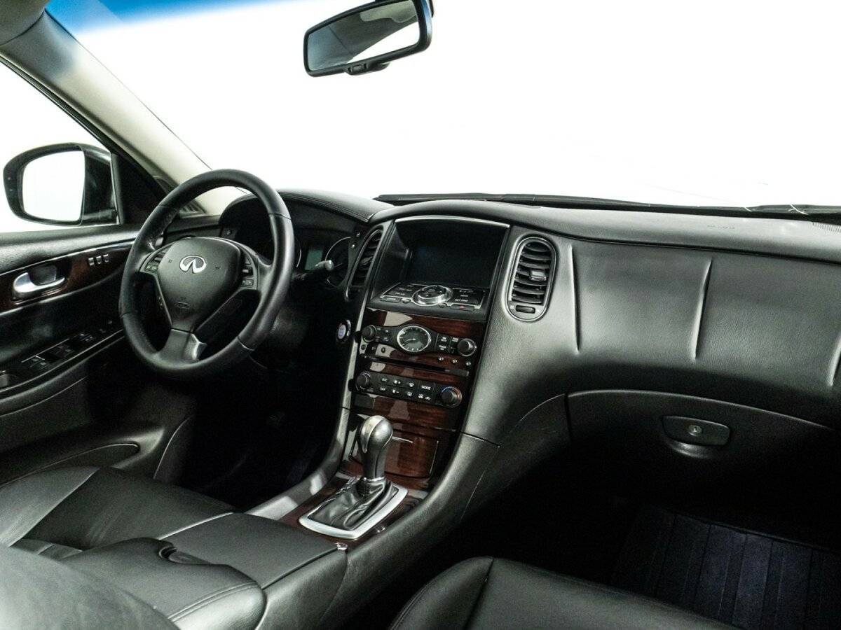 Купить Infiniti QX50 с пробегом. Фото: #8