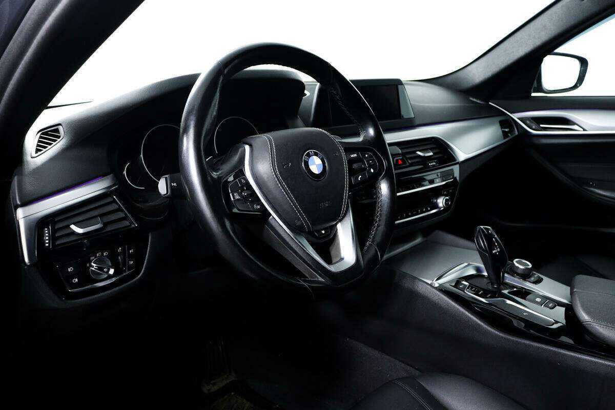 Купить BMW 5 серии с пробегом. Фото: #12
