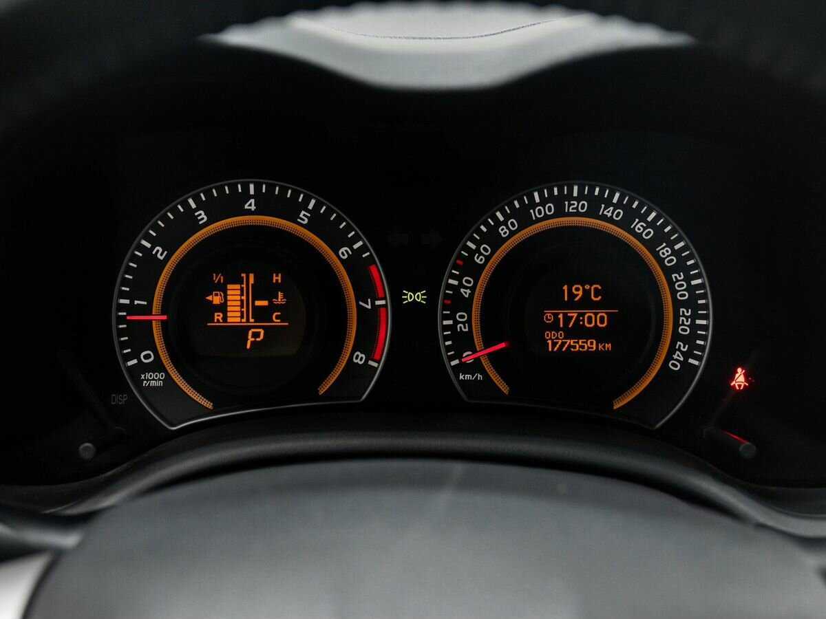 Купить Toyota Corolla с пробегом. Фото: #20