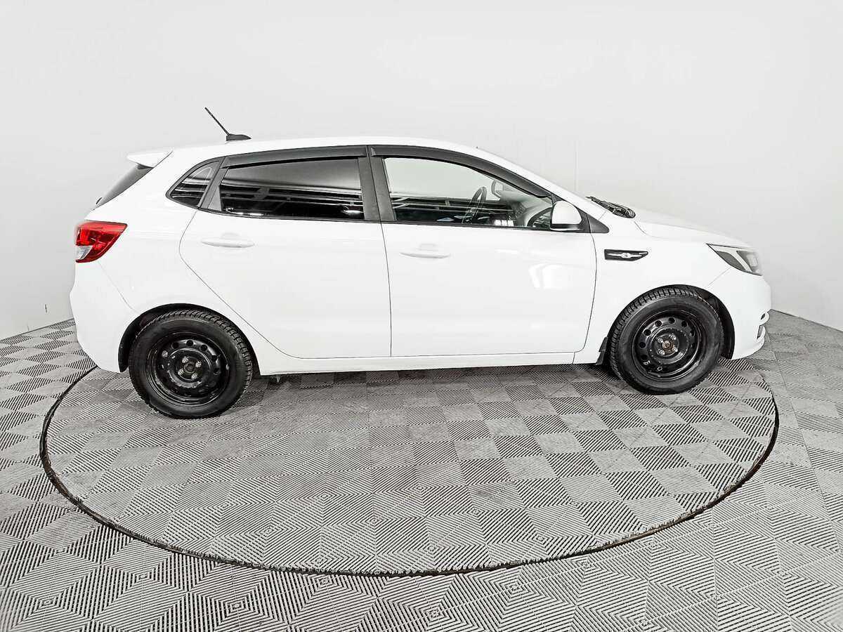 Купить Kia Rio с пробегом. Фото: #3