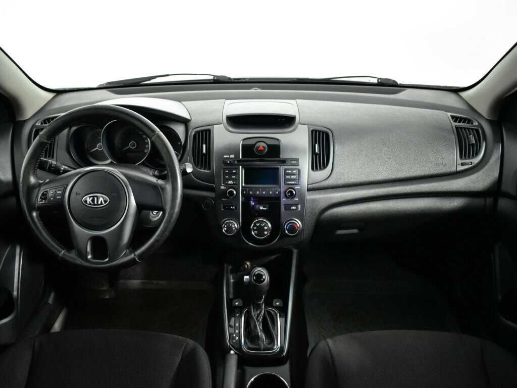 Купить Kia Cerato с пробегом. Фото: #11