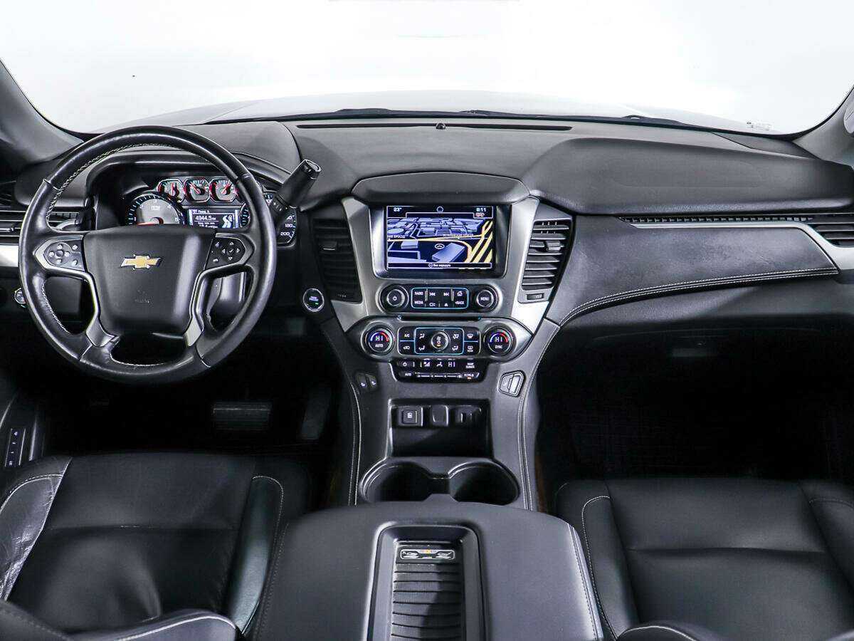 Купить Chevrolet Tahoe с пробегом. Фото: #12