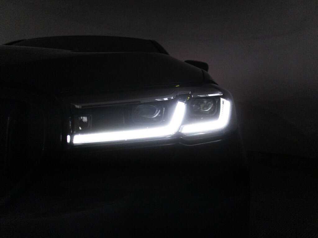 Купить BMW 5 серии с пробегом. Фото: #27