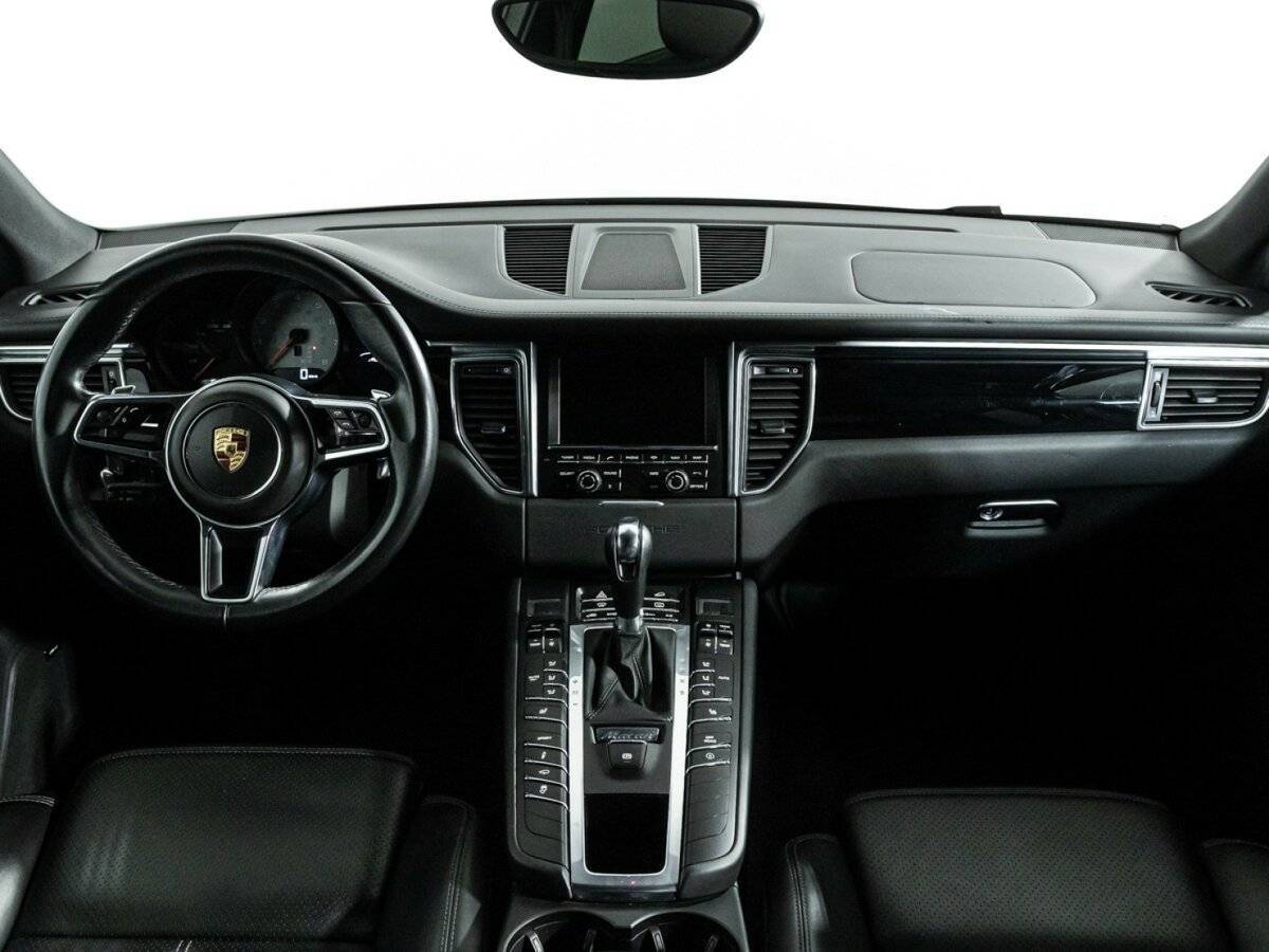 Купить Porsche Macan с пробегом. Фото: #12