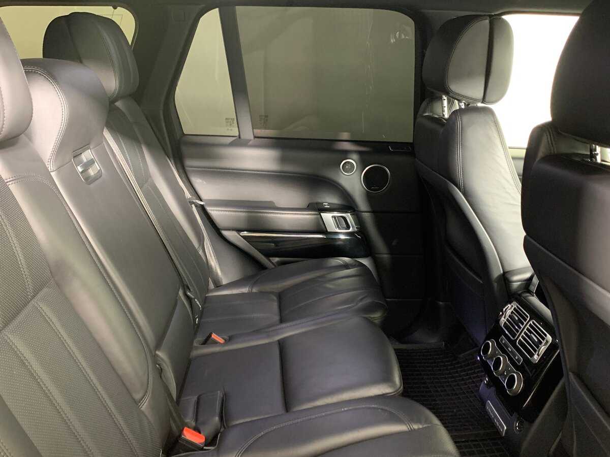 Купить Land Rover Range Rover с пробегом. Фото: #17