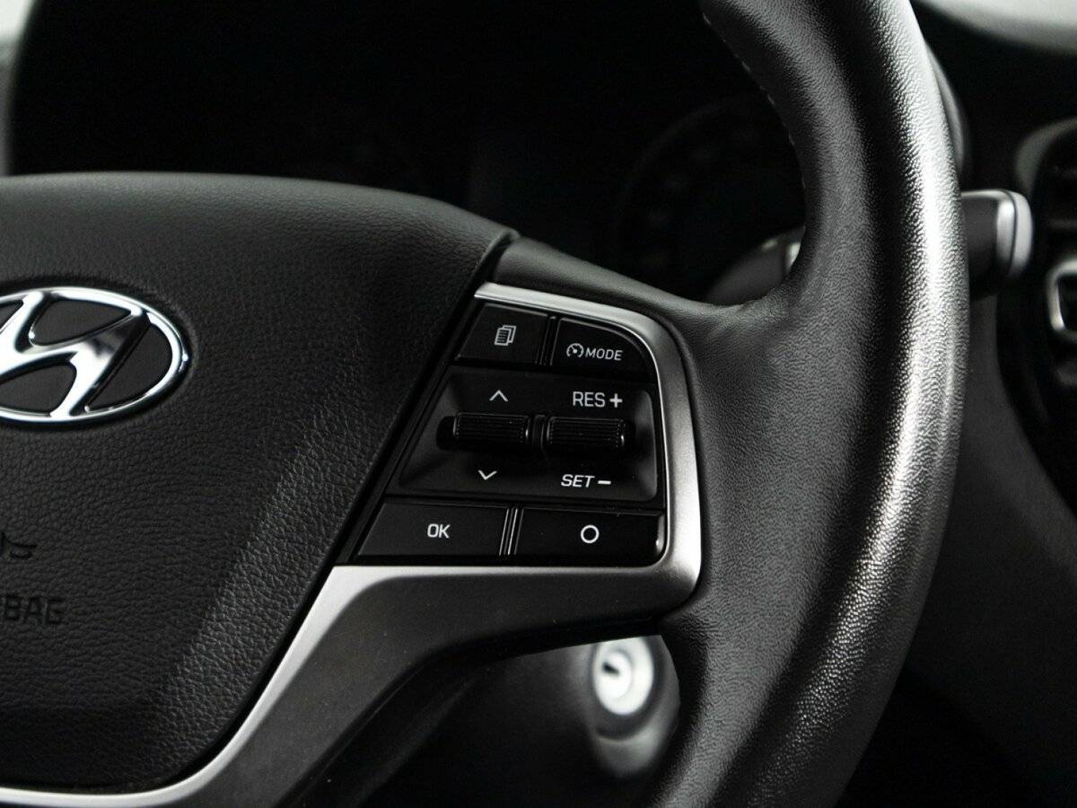 Купить Hyundai Solaris с пробегом. Фото: #16
