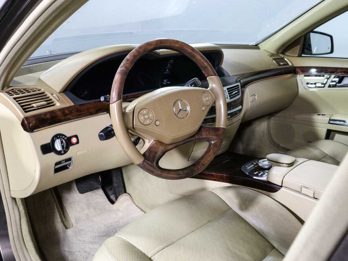 Купить Mercedes-Benz S-Класс с пробегом. Фото: #11