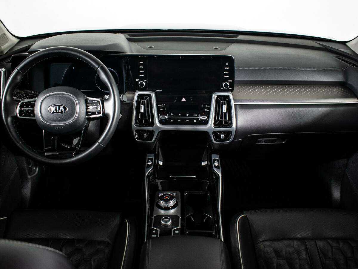 Купить Kia Sorento с пробегом. Фото: #11