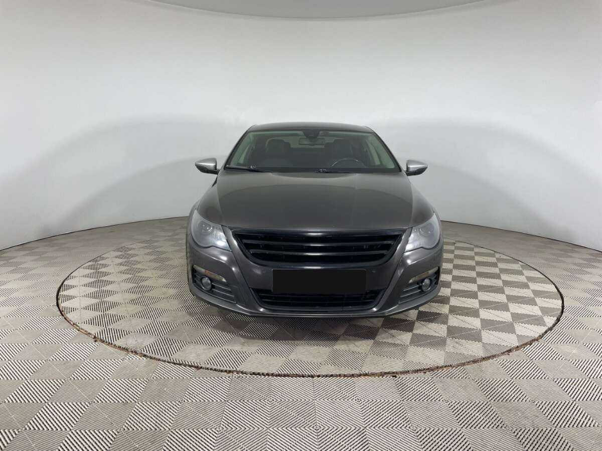Купить Volkswagen Passat CC с пробегом. Фото: #1