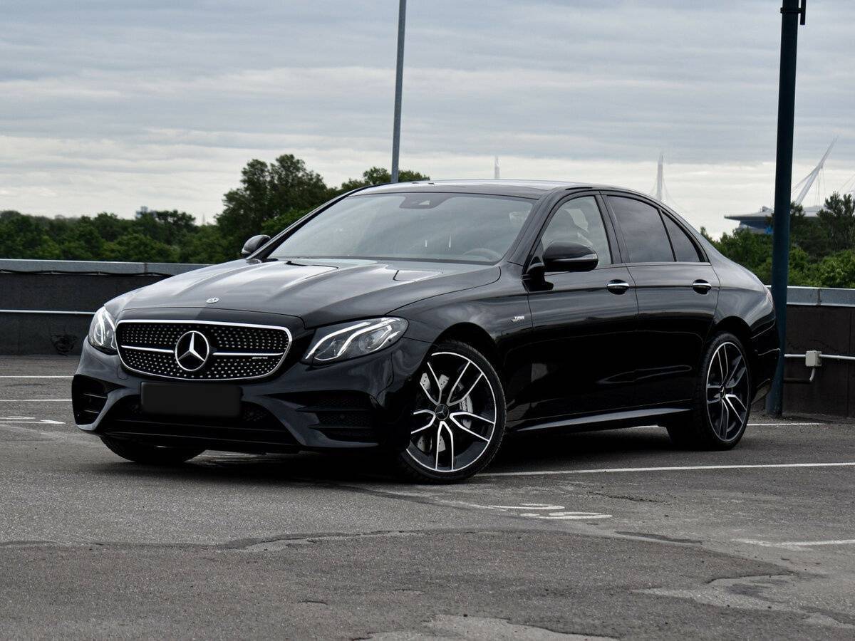 Купить Mercedes-Benz E-Класс AMG с пробегом. Посмотреть фото