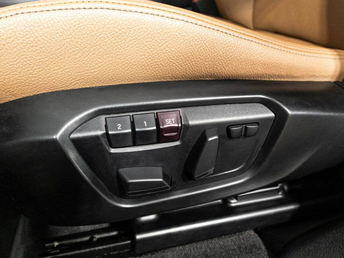 Купить BMW X4 с пробегом. Фото: #16