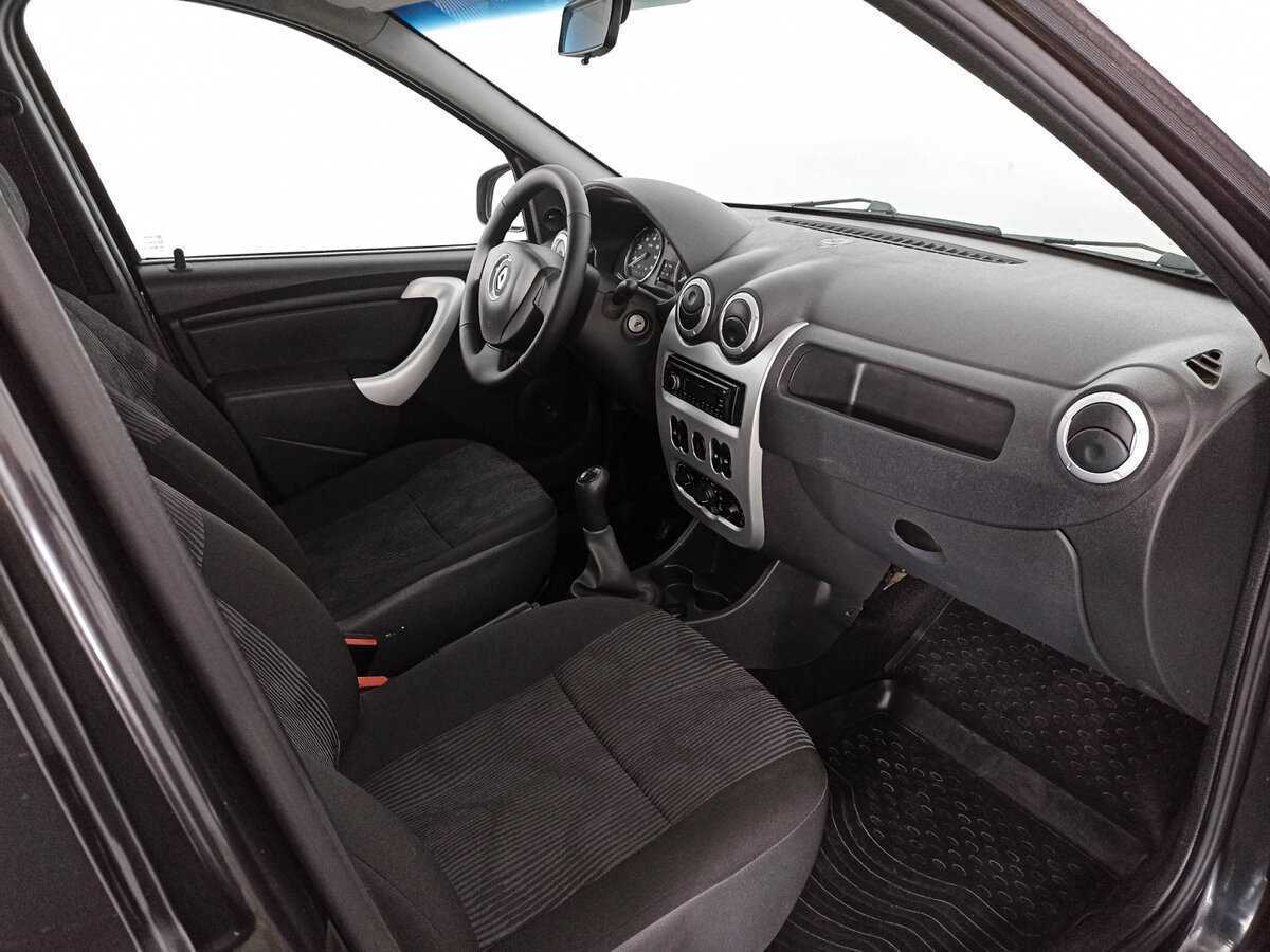 Купить Renault Logan с пробегом. Фото: #8