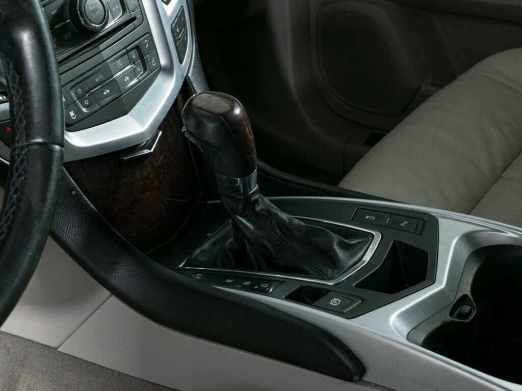 Купить Cadillac SRX с пробегом. Фото: #12