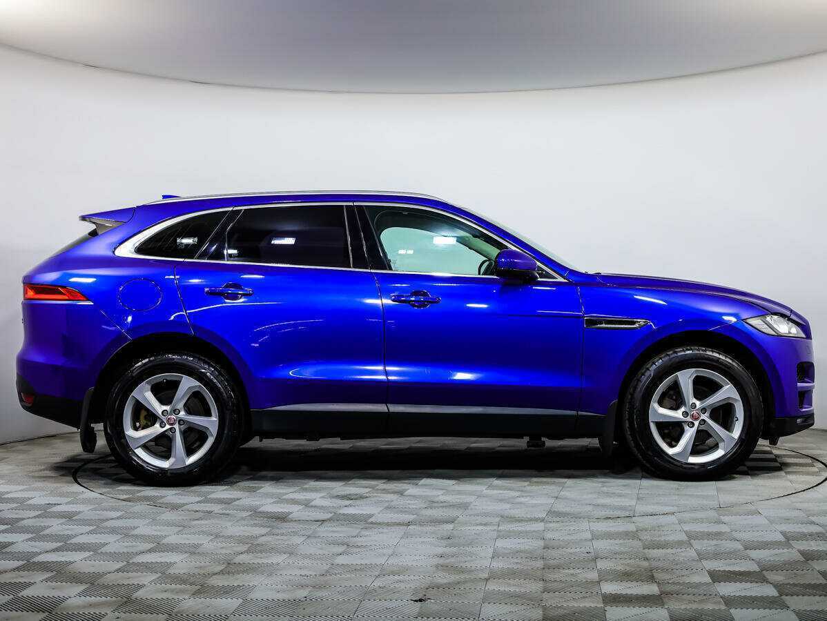 Купить Jaguar F-Pace с пробегом. Фото: #2