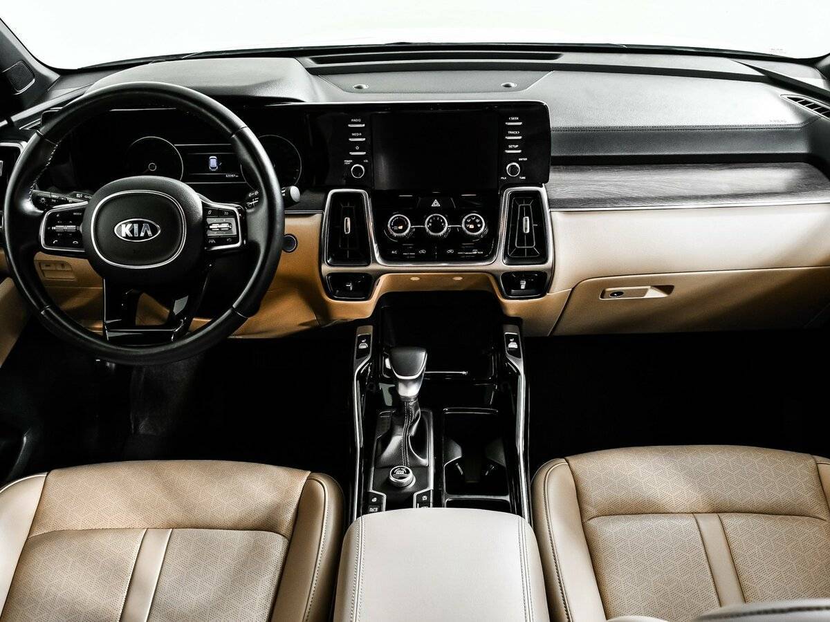 Купить Kia Sorento с пробегом. Фото: #10