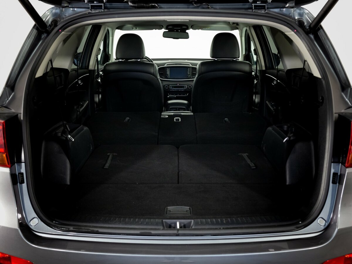 Купить Kia Sorento с пробегом. Фото: #27
