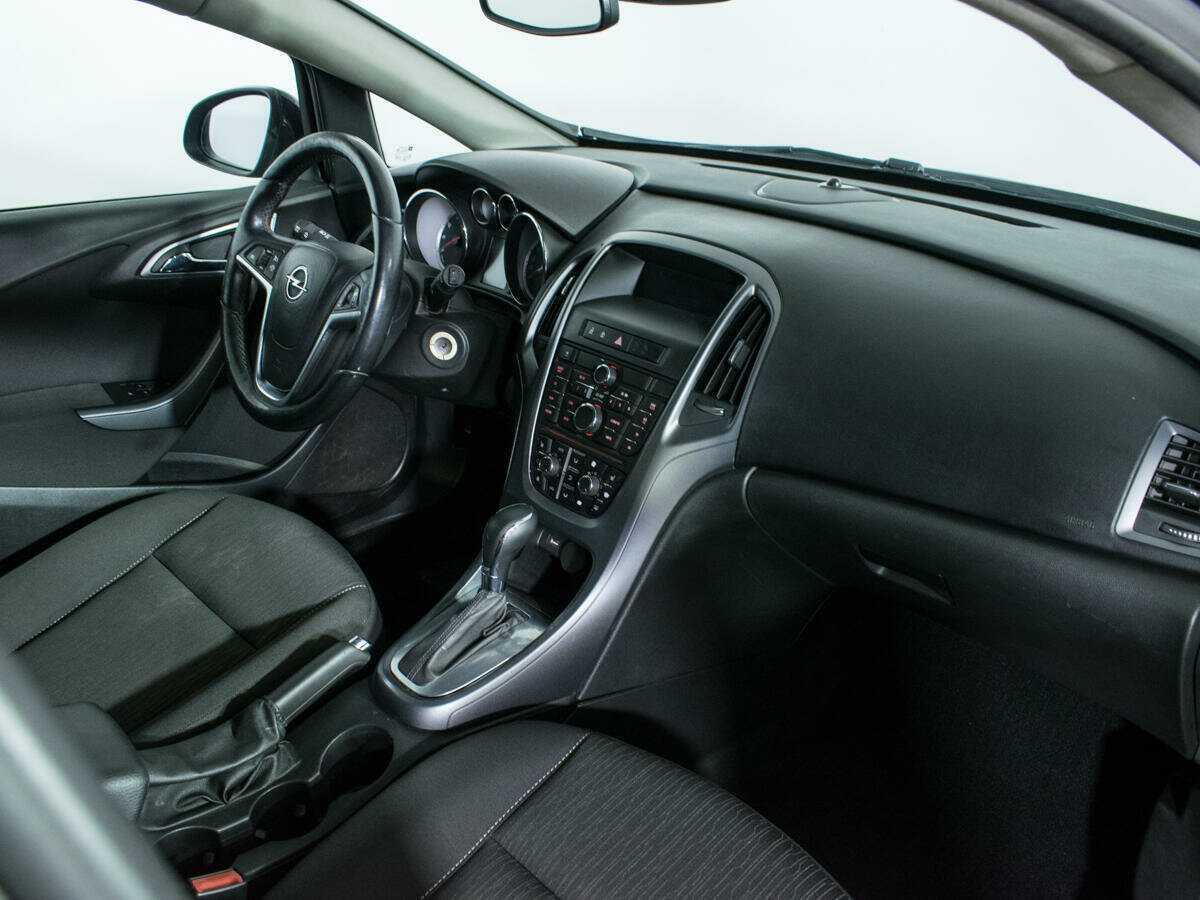 Купить Opel Astra с пробегом. Фото: #8
