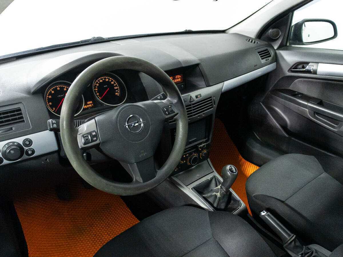 Купить Opel Astra с пробегом. Фото: #10