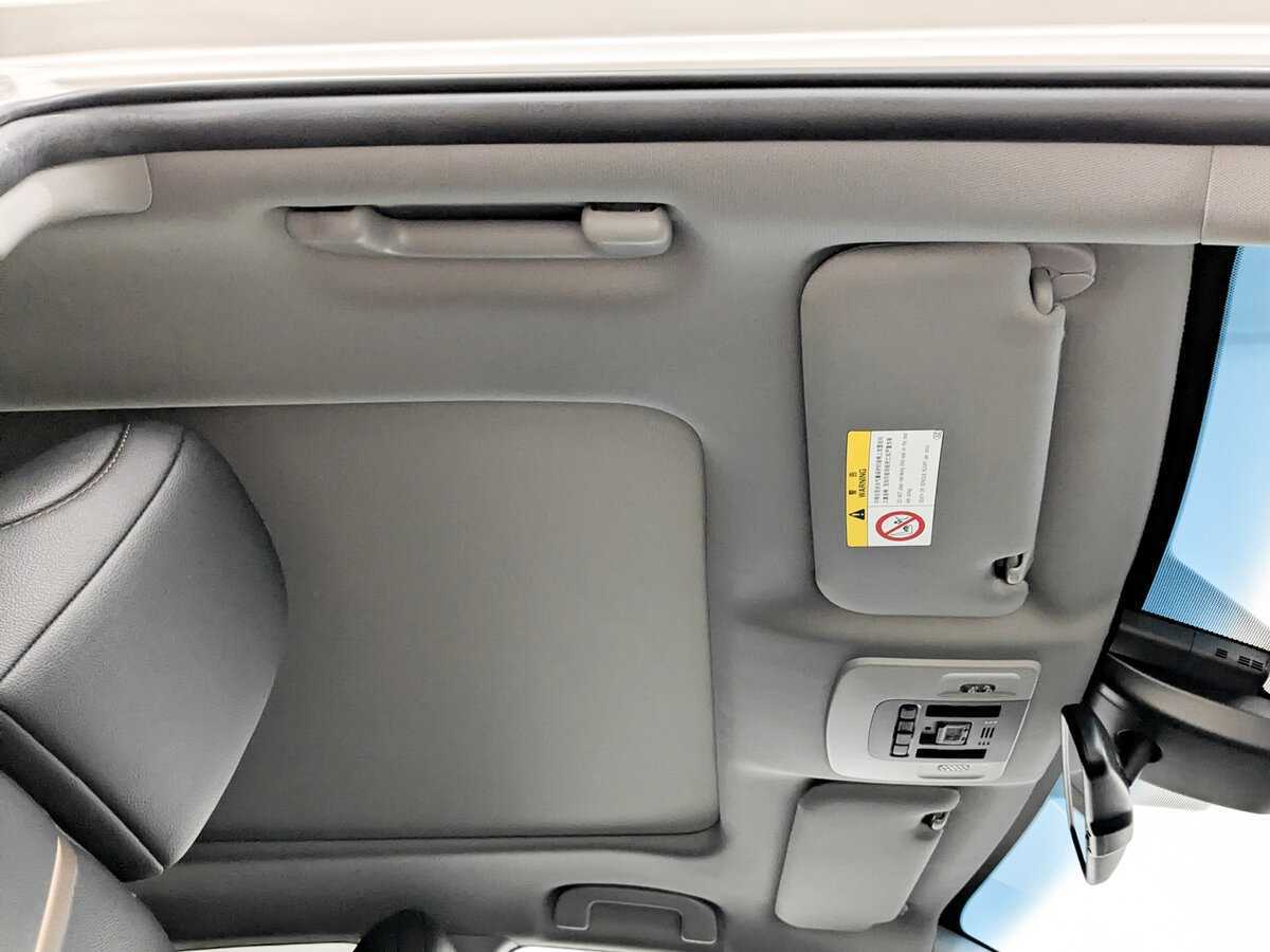Купить Toyota Camry с пробегом. Фото: #22