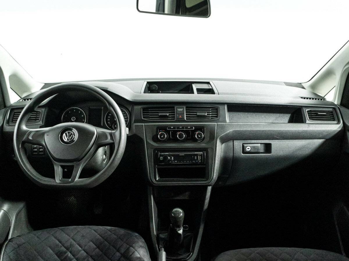 Купить Volkswagen Caddy с пробегом. Фото: #12