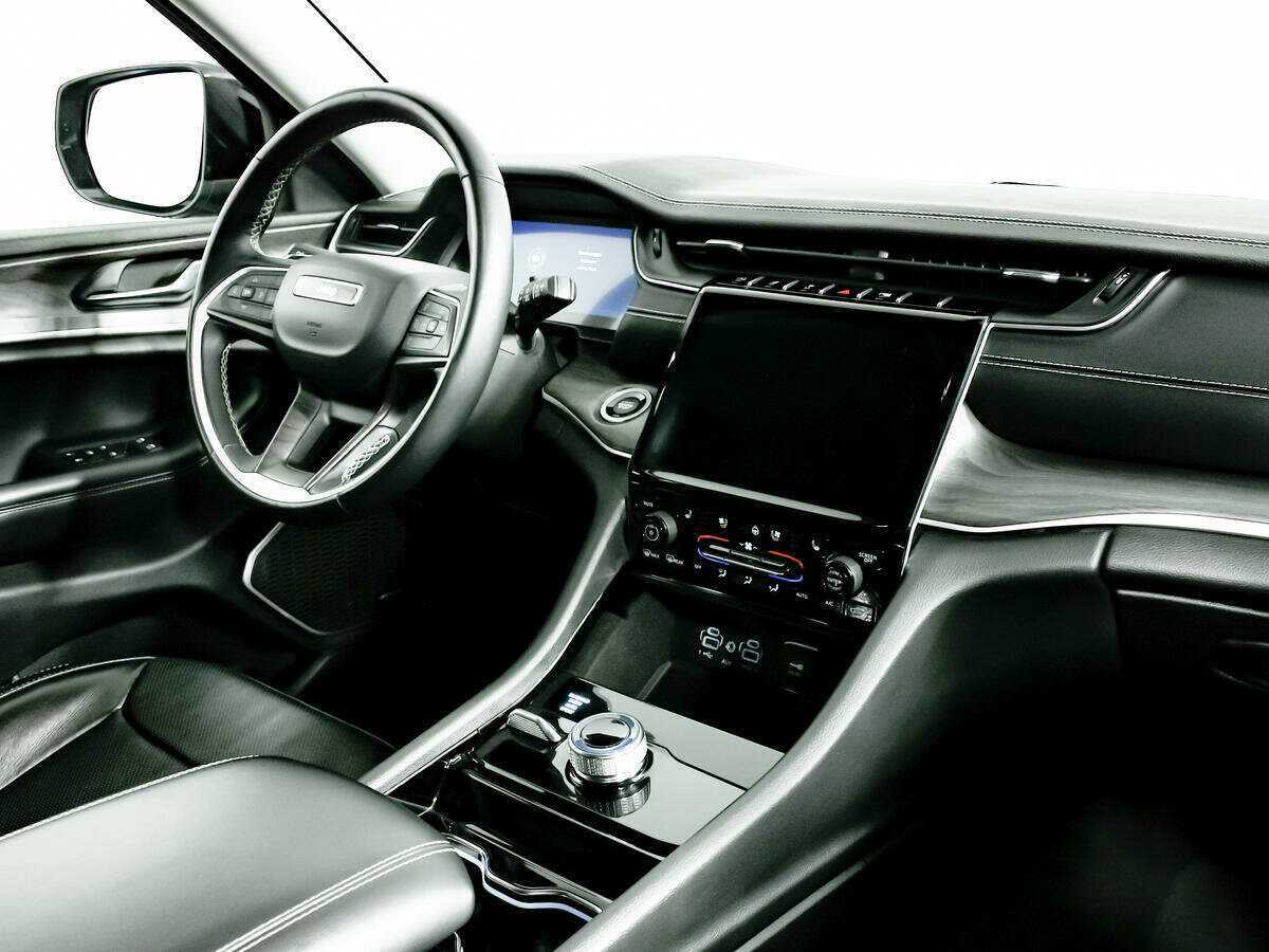 Купить Jeep Grand Cherokee с пробегом. Фото: #8