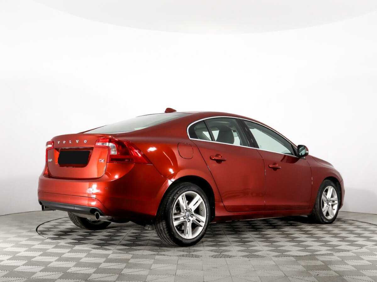 Купить Volvo S60 с пробегом. Фото: #4