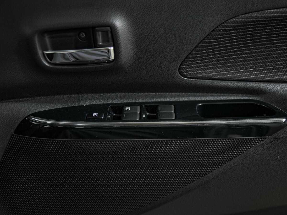 Купить Nissan Dayz Roox с пробегом. Фото: #11