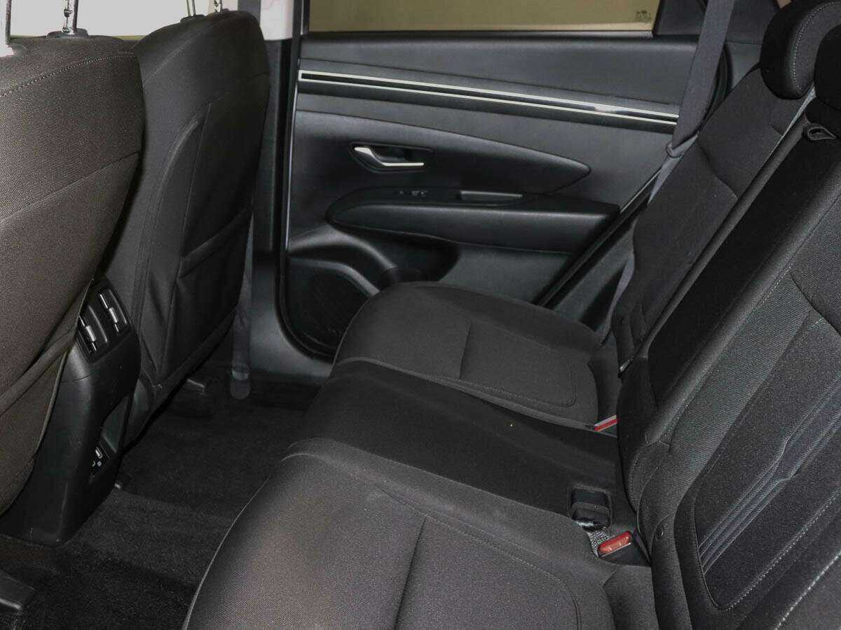 Купить Hyundai Tucson с пробегом. Фото: #8