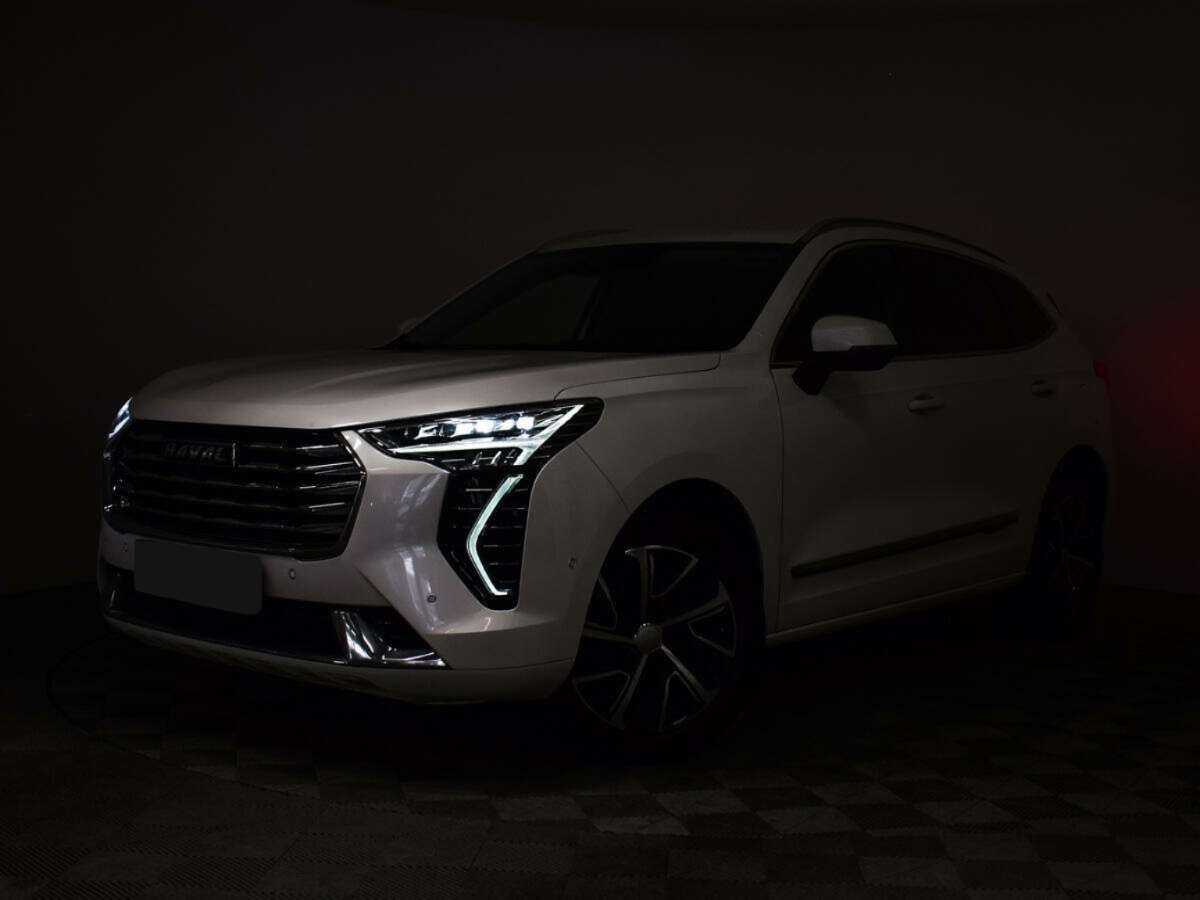 Купить Haval Jolion с пробегом. Фото: #1