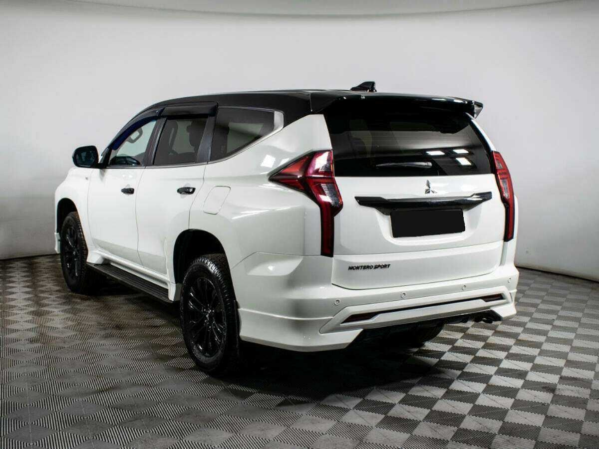 Купить Mitsubishi Montero Sport с пробегом. Фото: #6