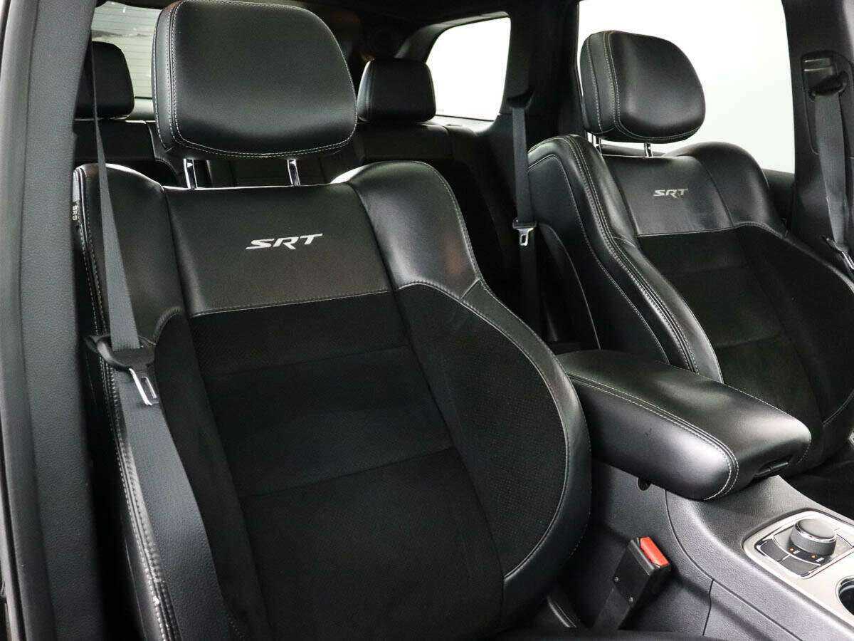 Купить Jeep Grand Cherokee с пробегом. Фото: #7