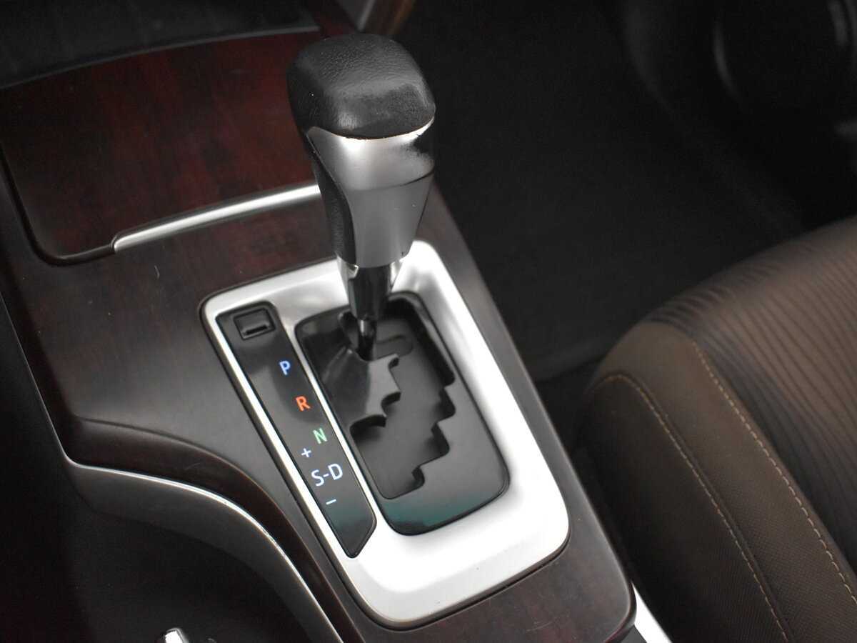 Купить Toyota Fortuner с пробегом. Фото: #13