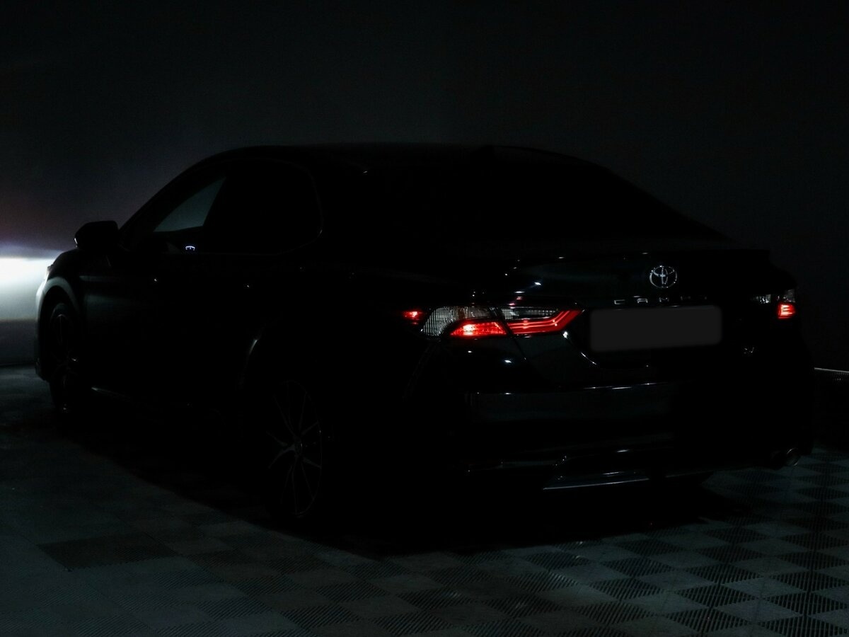 Купить Toyota Camry с пробегом. Фото: #14