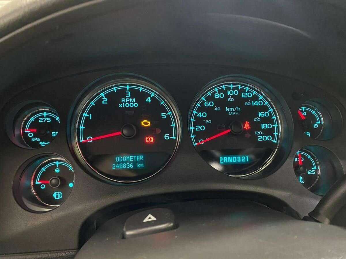 Купить Chevrolet Tahoe с пробегом. Фото: #11