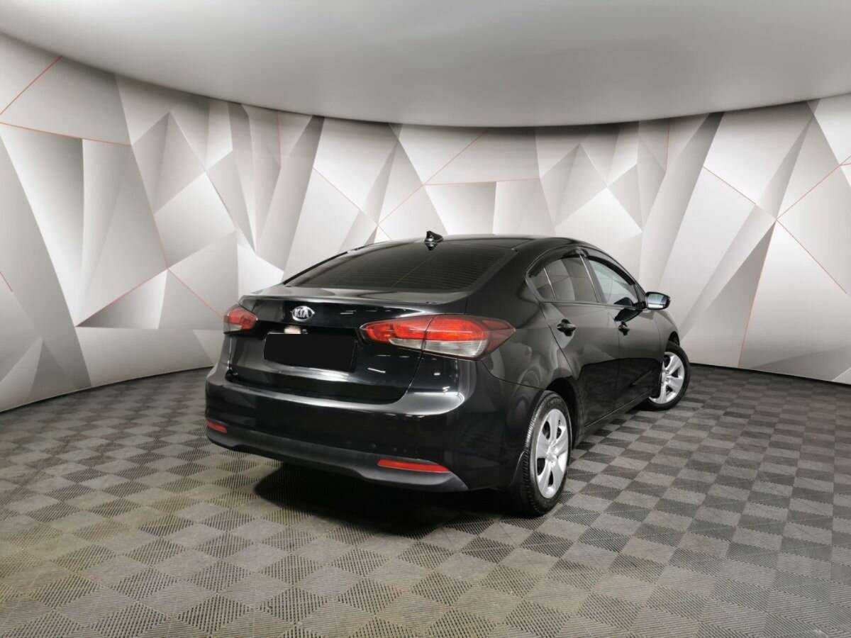 Купить Kia Cerato с пробегом. Фото: #1