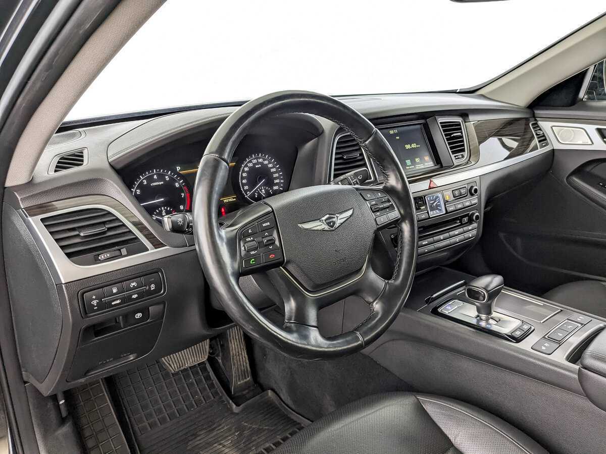 Купить Genesis G80 с пробегом. Фото: #15
