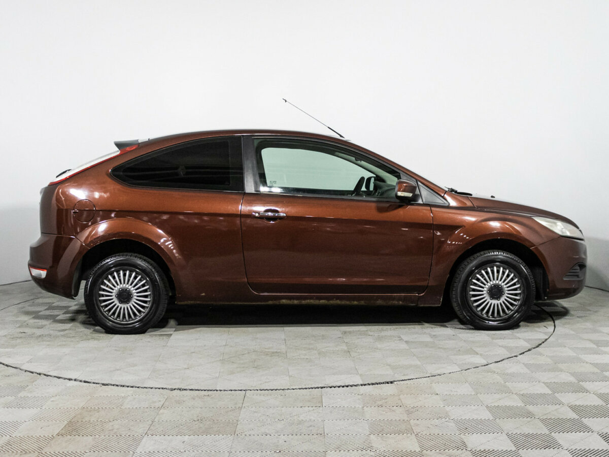 Купить Ford Focus с пробегом. Фото: #3