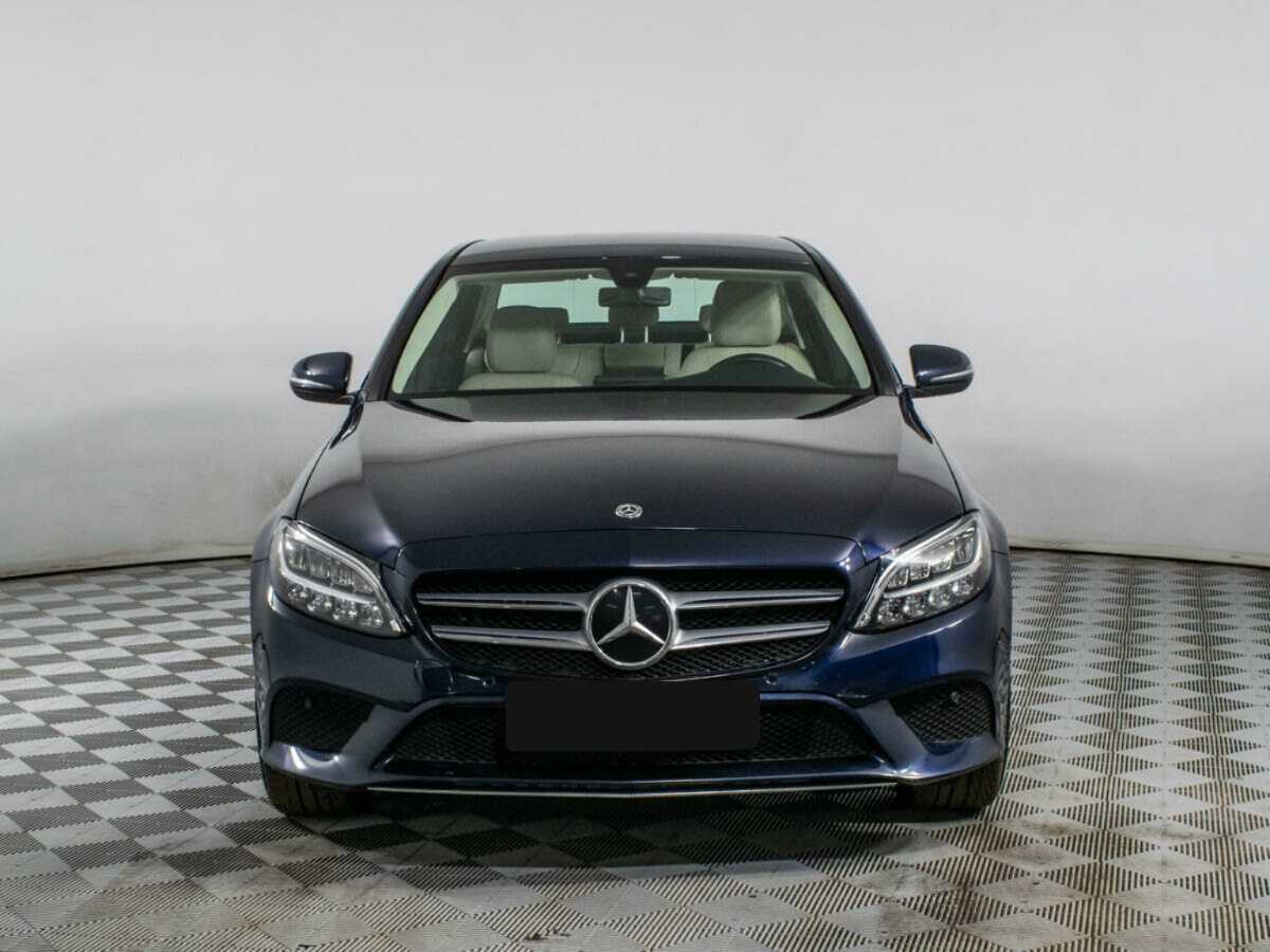 Купить Mercedes-Benz C-Класс с пробегом. Фото: #1