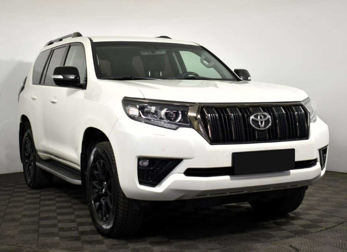 Купить Toyota Land Cruiser Prado с пробегом. Фото: #2