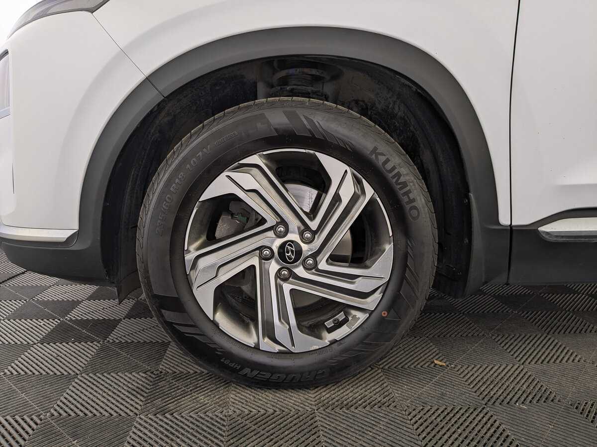 Купить Hyundai Santa Fe с пробегом. Фото: #11