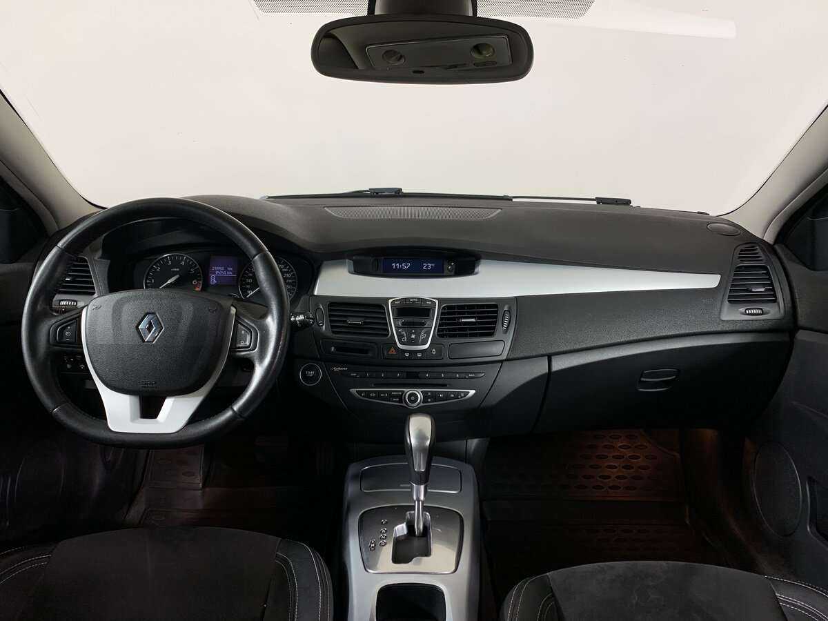 Купить Renault Laguna с пробегом. Фото: #10