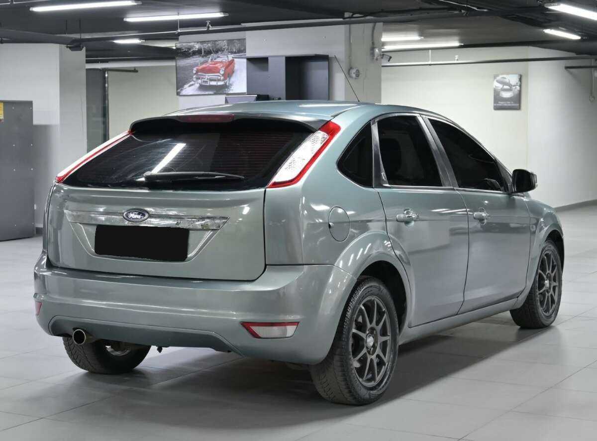 Купить Ford Focus с пробегом. Фото: #1
