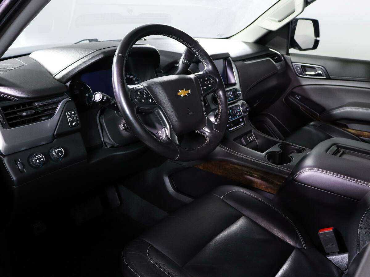 Купить Chevrolet Tahoe с пробегом. Фото: #13