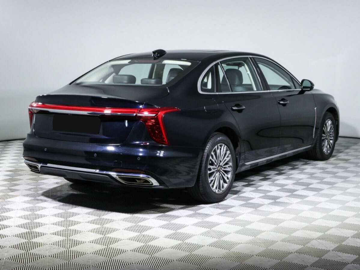 Купить Hongqi H5 с пробегом. Фото: #3