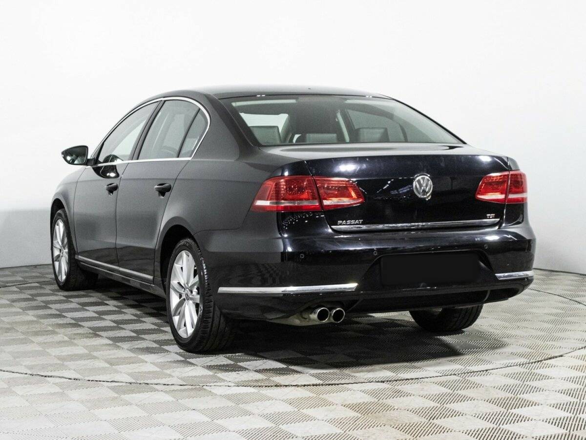 Купить Volkswagen Passat с пробегом. Фото: #6