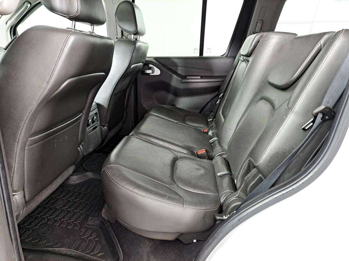 Купить Nissan Pathfinder с пробегом. Фото: #8