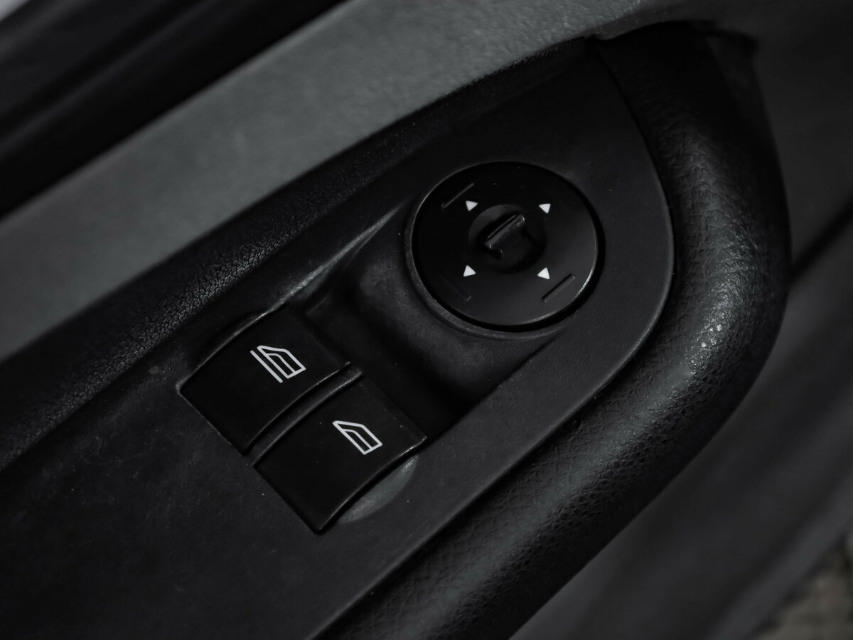Купить Ford Focus с пробегом. Фото: #13